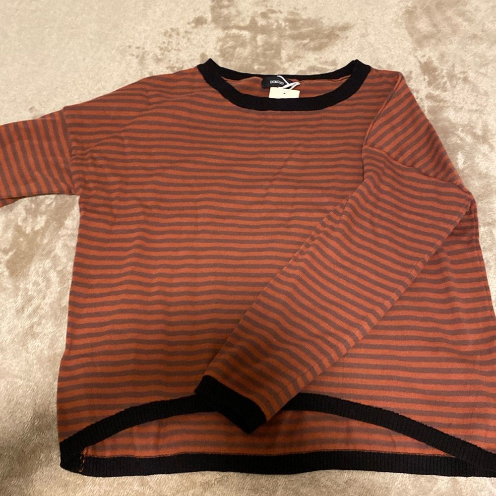 Striped burnt orange sweater, women’s medium/large